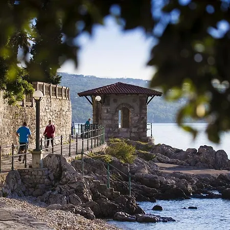 Nico, Volosko, Pet Friendly Abbázia